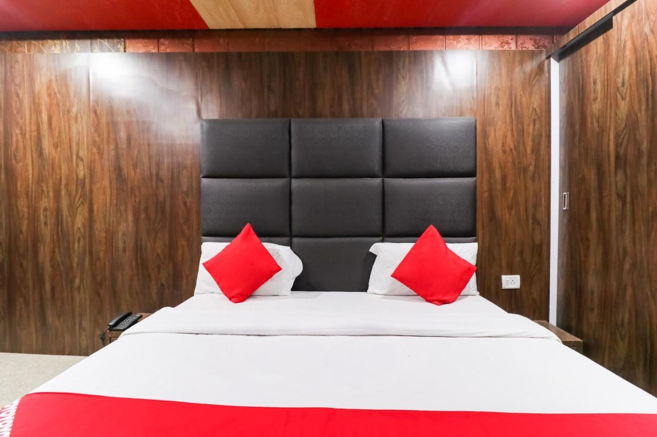 Oyo 6908 Hotel Royal City Azamgarh Luaran gambar