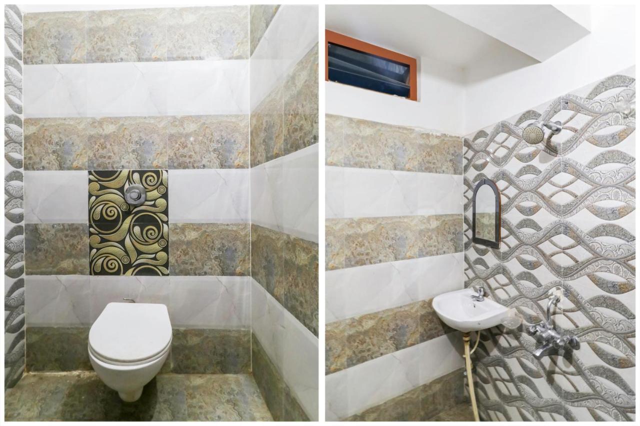 Oyo 6908 Hotel Royal City Azamgarh Bilik gambar
