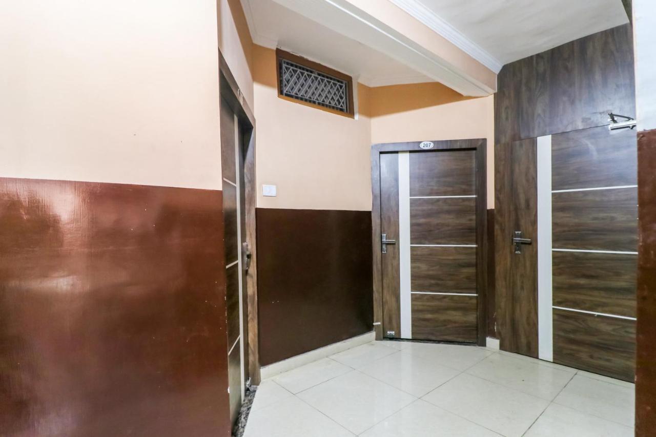 Oyo 6908 Hotel Royal City Azamgarh Luaran gambar